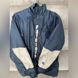 NFL Patriots winter coat, size M, used - good. Very warm, fleece lining